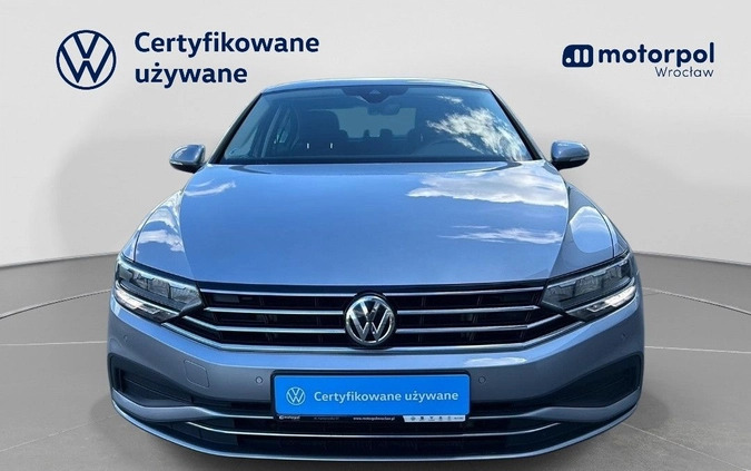 Volkswagen Passat cena 94900 przebieg: 91357, rok produkcji 2019 z Sępólno Krajeńskie małe 466